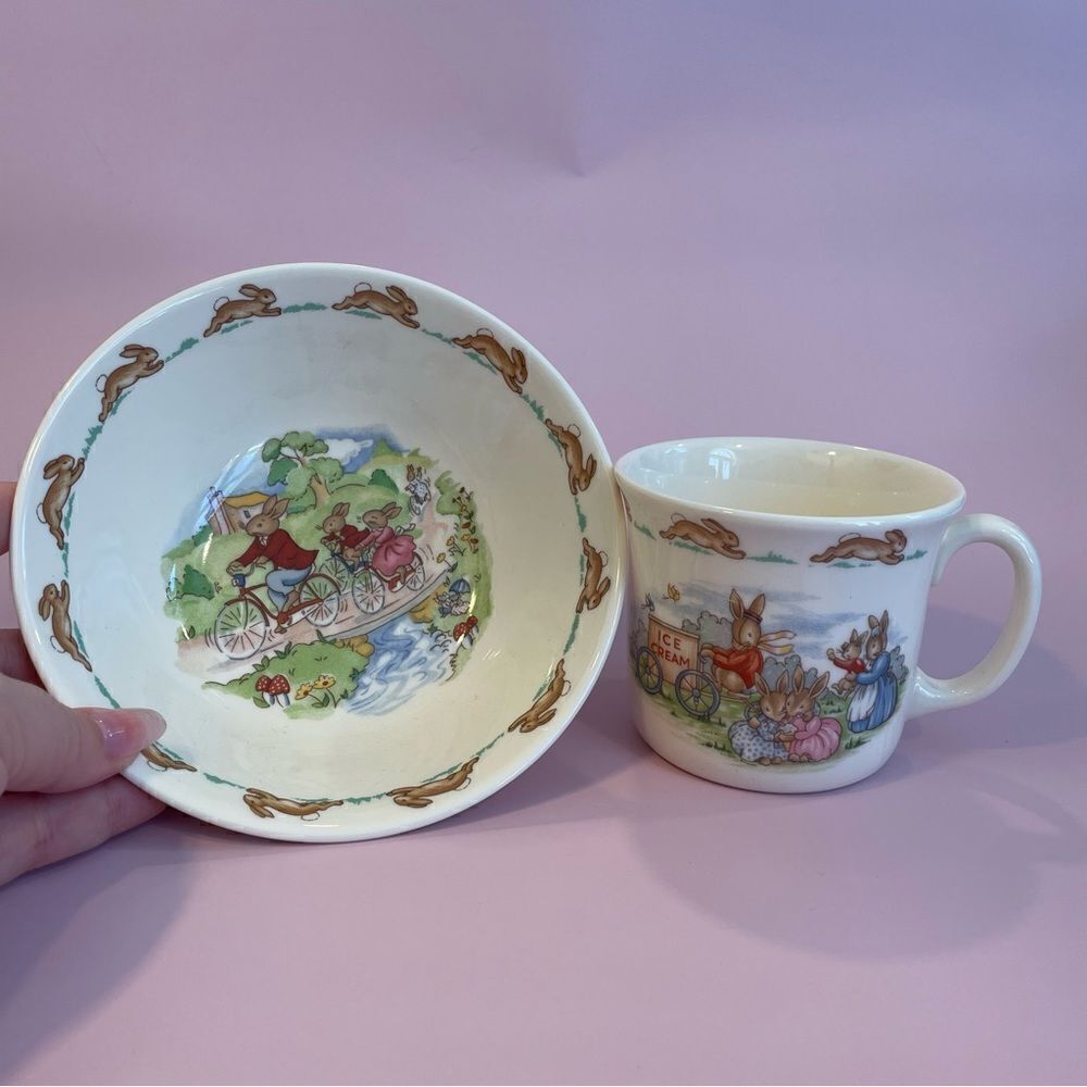 Royal Doulton Bunnykins Infant Set 2 Pieces Cereal Bowl and Mug 1994 China set - Picture 7 of 14